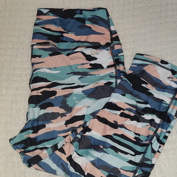 C&C California Other - C&C yoga/workout leggings C&C California Other - C&C yoga/workout leggings